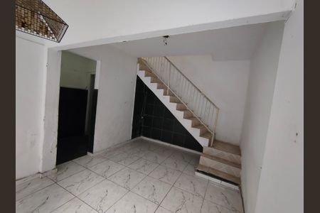 Casa à venda com 100m², 2 quartos e sem vaga Casa à venda com 100m², 2 quartos e sem vagaSala