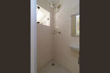 Casa à venda com 320m², 4 quartos e 3 vagas Casa à venda com 320m², 4 quartos e 3 vagasÁrea de Serviço