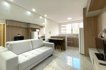 Sala de apartamento para alugar com 1 quarto, 39m² em Savassi, Belo Horizonte