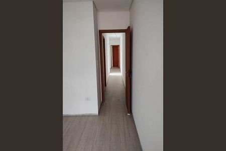 Casa à venda com 61m², 2 quartos e 2 vagas