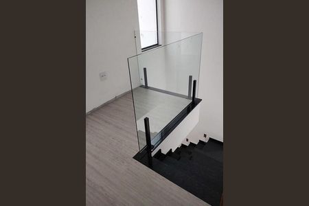 Casa à venda com 61m², 2 quartos e 2 vagas