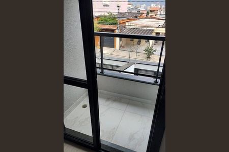 Casa à venda com 61m², 2 quartos e 2 vagas