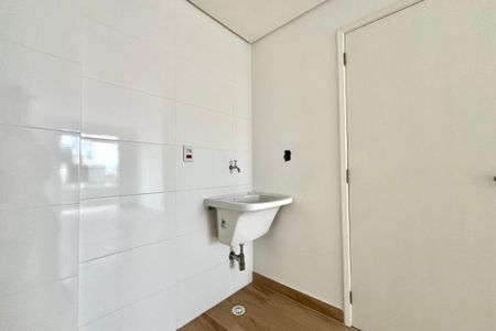 Apartamento à venda com 38m², 2 quartos e sem vaga Apartamento à venda com 38m², 2 quartos e sem vagaÁrea de Serviço