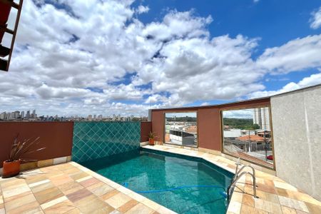 Apartamento à venda com 38m², 2 quartos e sem vaga Apartamento à venda com 38m², 2 quartos e sem vagaÁrea comum - Piscina