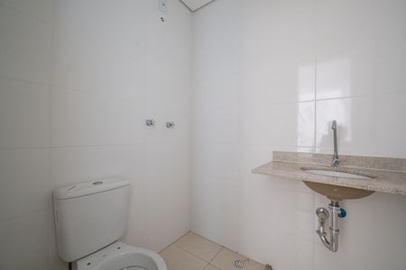 Studio para alugar com 35m², 2 quartos e sem vaga Studio para alugar com 35m², 2 quartos e sem vagaBanheiro