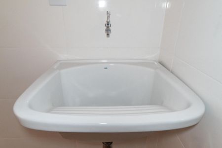 Apartamento para alugar com 35m², 2 quartos e sem vaga Apartamento para alugar com 35m², 2 quartos e sem vagaCozinha e Área de Serviço Detalhe