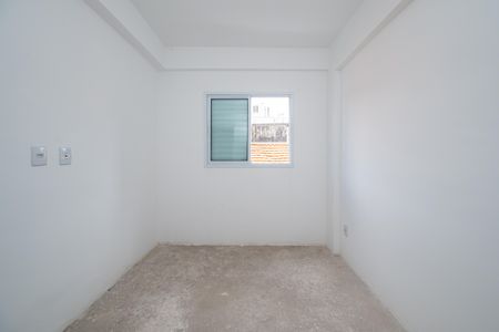 Quarto 1 de kitnet/studio à venda com 2 quartos, 35m² em Vila Guarani (zona Sul), São Paulo