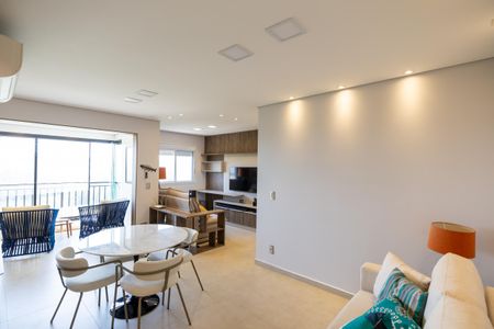 Sala de apartamento para alugar com 2 quartos, 75m² em Green Valley, Barueri