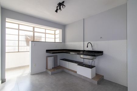 Apartamento à venda com 57m², 1 quarto e sem vaga Apartamento à venda com 57m², 1 quarto e sem vagaCozinha