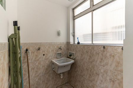 Apartamento para alugar com 75m², 3 quartos e 1 vagaÁrea de Serviço