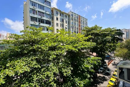 Vista de apartamento para alugar com 2 quartos, 70m² em Flamengo, Rio de Janeiro