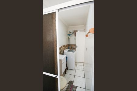 Studio para alugar com 32m², 1 quarto e 1 vaga Studio para alugar com 32m², 1 quarto e 1 vagaBanheiro
