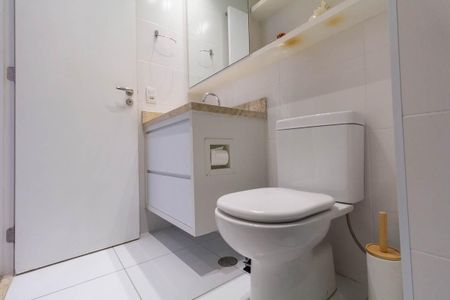 Apartamento à venda com 67m², 2 quartos e 1 vaga Apartamento à venda com 67m², 2 quartos e 1 vagaBanheiro 2