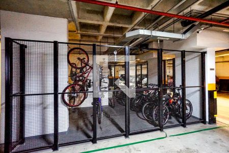 Apartamento à venda com 67m², 2 quartos e 1 vaga Apartamento à venda com 67m², 2 quartos e 1 vagaÁrea comum - Bicicletário