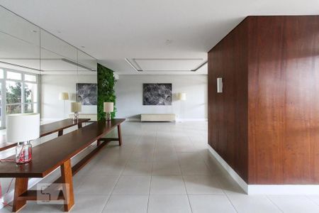 Apartamento à venda com 67m², 2 quartos e 1 vaga Apartamento à venda com 67m², 2 quartos e 1 vagaHall de entrada