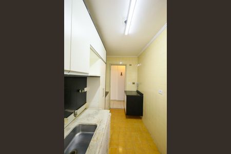 Apartamento à venda com 71m², 2 quartos e 1 vagaCozinha 