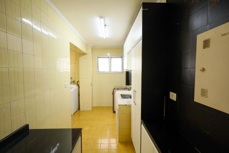 Apartamento à venda com 71m², 2 quartos e 1 vagaCozinha 