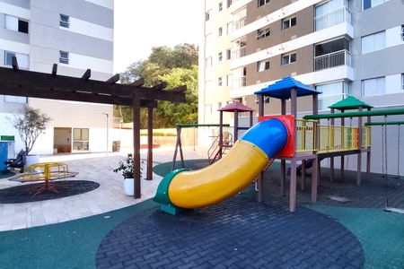 Apartamento à venda com 92m², 2 quartos e 2 vagasÁrea comum - Playground