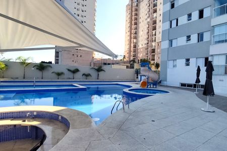 Apartamento à venda com 92m², 2 quartos e 2 vagasÁrea comum - Piscina