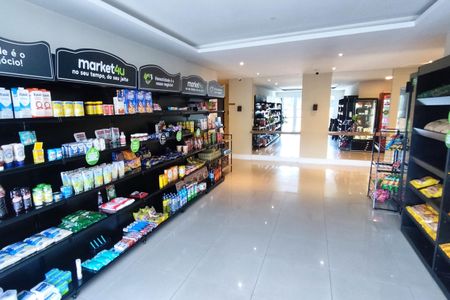 Apartamento à venda com 92m², 2 quartos e 2 vagasÁrea comum - Mini Mercado