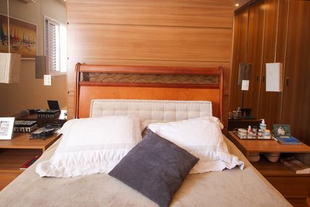 Suíte 1 de casa para alugar com 3 quartos, 142m² em Campo Belo, São Paulo