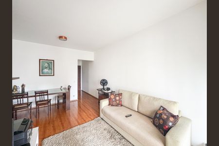 Sala de apartamento para alugar com 2 quartos, 75m² em Perdizes, São Paulo