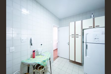 Apartamento para alugar com 75m², 2 quartos e 1 vaga Apartamento para alugar com 75m², 2 quartos e 1 vagaCozinha