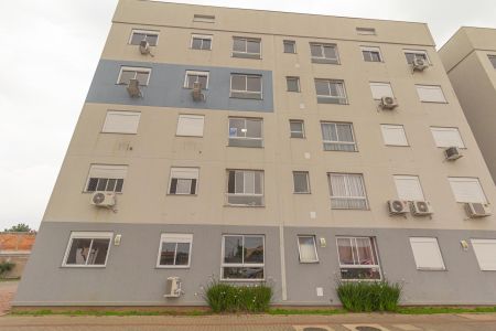 Apartamento para alugar com 49m², 2 quartos e 1 vaga Apartamento para alugar com 49m², 2 quartos e 1 vagaFachada