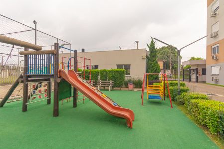 Apartamento para alugar com 49m², 2 quartos e 1 vaga Apartamento para alugar com 49m², 2 quartos e 1 vagaÁrea comum - Playground