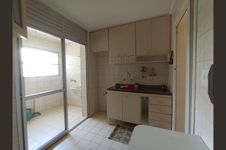 Apartamento à venda com 60m², 2 quartos e 1 vaga Apartamento à venda com 60m², 2 quartos e 1 vagaCozinha e Área de Serviço