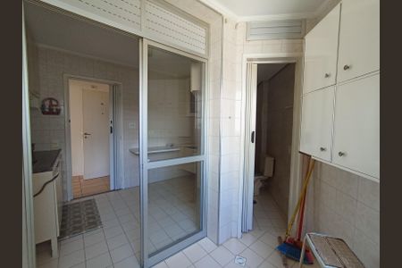 Apartamento à venda com 60m², 2 quartos e 1 vaga Apartamento à venda com 60m², 2 quartos e 1 vagaÁrea de Serviço