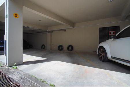 Apartamento à venda com 116m², 2 quartos e 1 vaga Apartamento à venda com 116m², 2 quartos e 1 vagaEstacionamento - Vaga