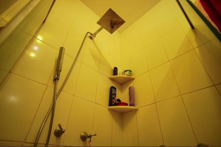 Apartamento à venda com 116m², 2 quartos e 1 vaga Apartamento à venda com 116m², 2 quartos e 1 vagaBanheiro Corredor