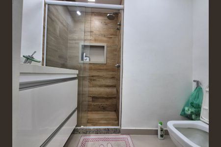 Apartamento à venda com 160m², 3 quartos e 1 vagaBanheiro 