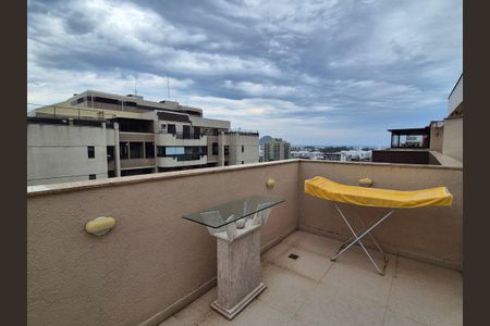 Apartamento à venda com 160m², 3 quartos e 1 vagaÁrea externa 