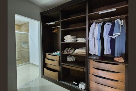 Apartamento à venda com 160m², 3 quartos e 1 vagaCloset 