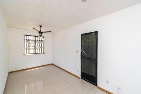 Sala de apartamento à venda com 3 quartos, 60m² em Irajá, Rio de Janeiro