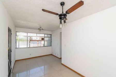 Sala de apartamento à venda com 3 quartos, 60m² em Irajá, Rio de Janeiro