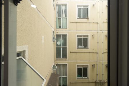 Apartamento para alugar com 47m², 2 quartos e 1 vagaVista da Cozinha e Área de Serviço