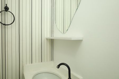 Casa de condomínio à venda com 62m², 2 quartos e 1 vagaBanheiro 2 - Lavabo