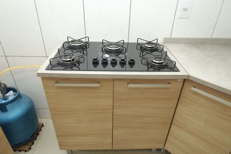 Casa de condomínio à venda com 62m², 2 quartos e 1 vagaCozinha - Cooktop