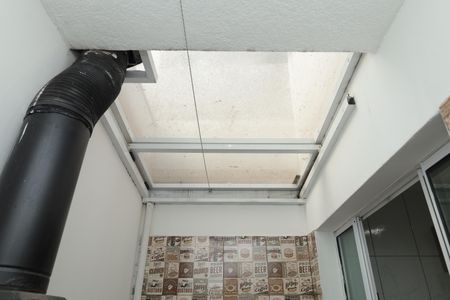 Casa de condomínio à venda com 62m², 2 quartos e 1 vagaÁrea da Churrasqueira