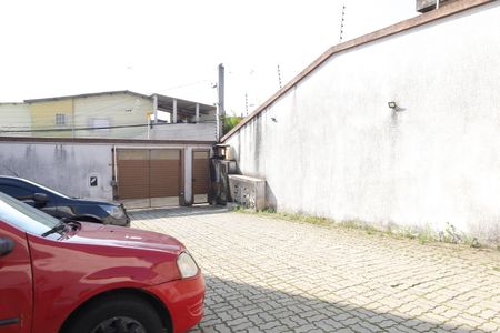 Casa de condomínio à venda com 62m², 2 quartos e 1 vaga Casa de condomínio à venda com 62m², 2 quartos e 1 vagaÁrea comum - Estacionamento