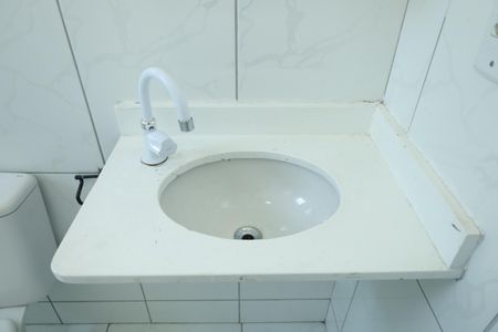 Casa de condomínio à venda com 62m², 2 quartos e 1 vagaBanheiro 1 - Suíte