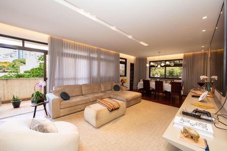 Apartamento à venda com 275m², 4 quartos e 3 vagas Apartamento à venda com 275m², 4 quartos e 3 vagasSALA