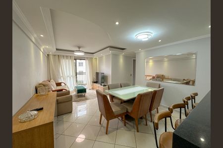 Apartamento à venda com 93m², 4 quartos e 2 vagas Apartamento à venda com 93m², 4 quartos e 2 vagasSala