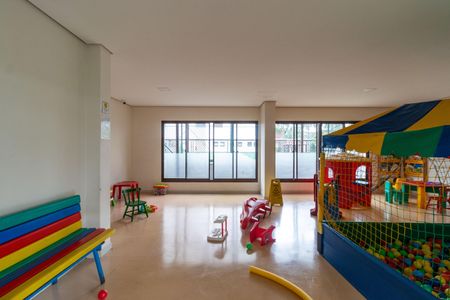 Apartamento à venda com 93m², 4 quartos e 2 vagas Apartamento à venda com 93m², 4 quartos e 2 vagasBrinquedoteca