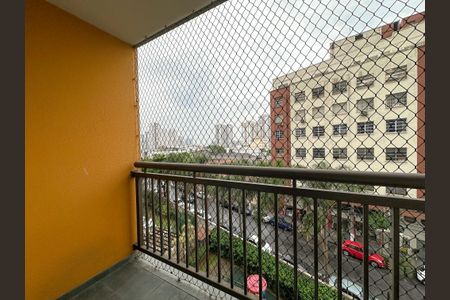 Apartamento à venda com 93m², 4 quartos e 2 vagas Apartamento à venda com 93m², 4 quartos e 2 vagasVaranda