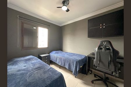 Apartamento à venda com 93m², 4 quartos e 2 vagas Apartamento à venda com 93m², 4 quartos e 2 vagasQuarto 2