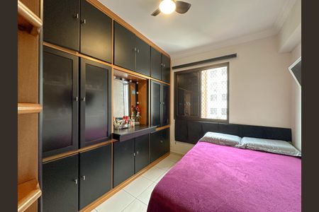 Apartamento à venda com 93m², 4 quartos e 2 vagas Apartamento à venda com 93m², 4 quartos e 2 vagasQuarto 1